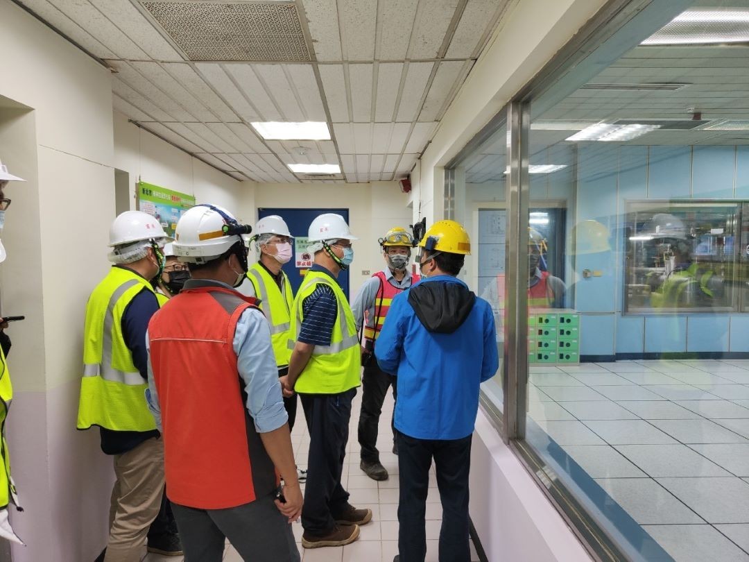 現場參觀-中控室 