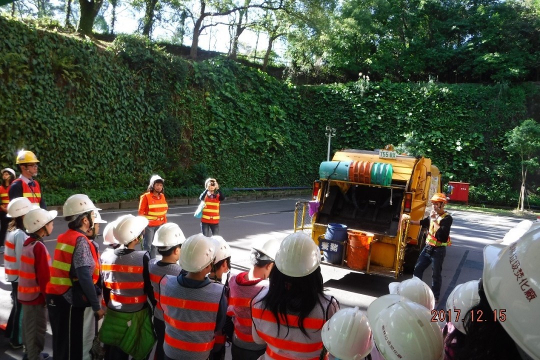 垃圾車操作員活動